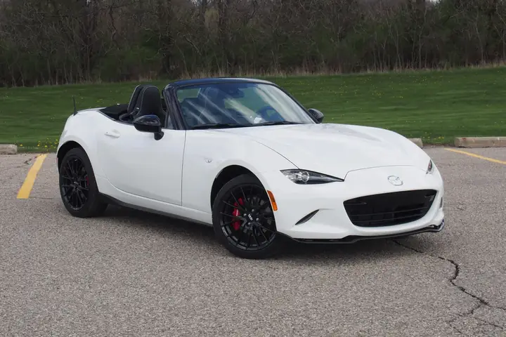 Hình Ảnh Mazda Mx-5 Miata: Chi Tiết Và Phiên Bản