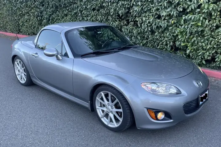 Mazda Miata Prht Là Gì? Tổng Tất Tần Tật Về Mái Cứng Thu Gom Tự Động