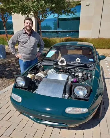 Mazda Miata Rotary: Tại Sao Động Cơ Wankel Là Linh Hồn Của Một Huyền Thoại?