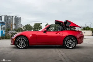 Mazda Mui Trần Giá Bao Nhiêu? Cập Nhật Mới Nhất & Tư Vấn Mua Xe