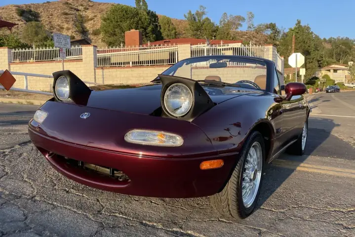 Mazda Mx-5 1995: Đánh Giá Chi Tiết Thiết Kế, Động Cơ Và Trải Nghiệm Lái