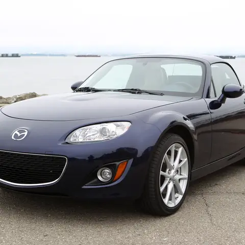 Mazda Mx-5 2.0 Sport 2010: Hướng Dẫn Chi Tiết & Đánh Giá Toàn Diện