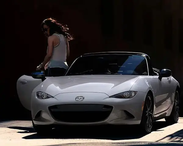 Mua Mazda Mx-5 Miata St. Louis: Giá, Phiên Bản