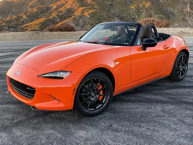 Mazda Mx-5 Miata 2019 Màu Vàng: Biểu Tượng Của Niềm Vui Lái Xe