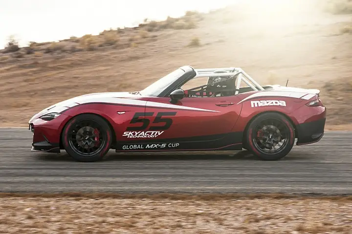 Mazda Mx-5 Cup: Giải Đua Xe Thể Thao Độc Đáo