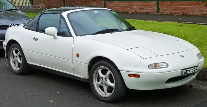 Mazda Mx-5 Miata Series I Na 94: Huyền Thoại Roadster Nhật Bản