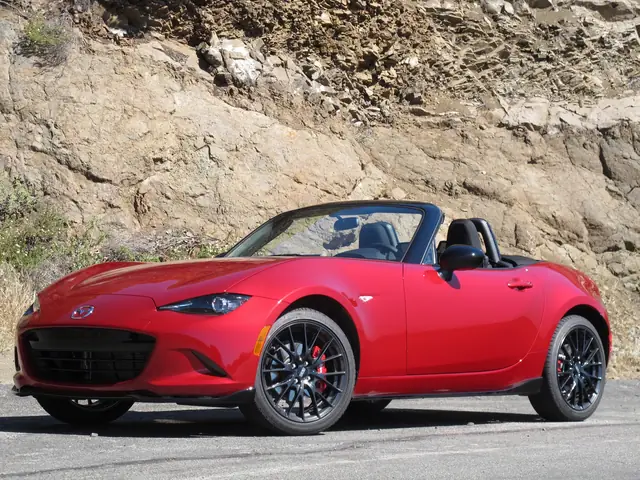 Mazda Mx-5 Miata Series Iv Nd 16: Khám Phá Phiên Bản Thế Hệ Nd