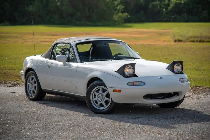 Mazda Mx-5: Hướng Dẫn Chi Tiết Mua Xe Cũ Đáng Tin Cậy