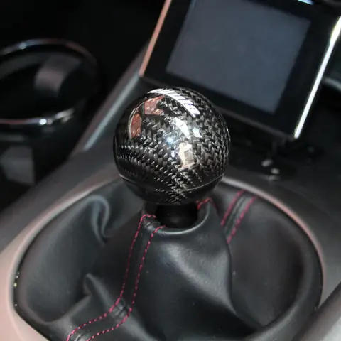 Nâng Cấp Trải Nghiệm Lái Xe: Hướng Dẫn Chọn Lọc Và Lắp Đặt Núm Chuyển Số Mazda Mx-5