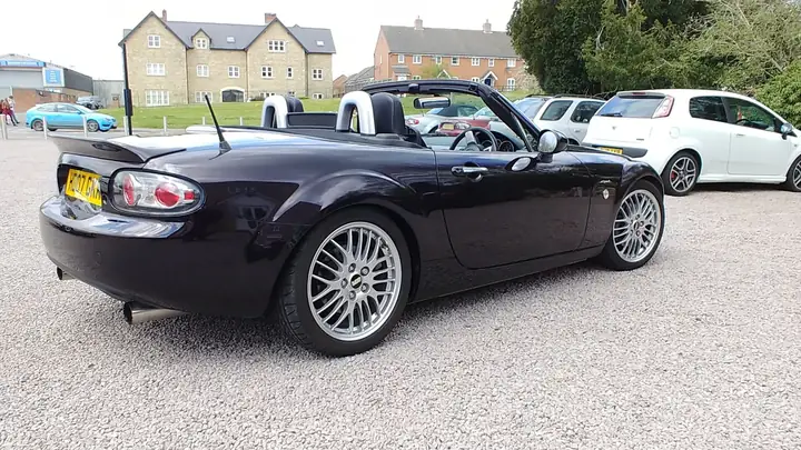 Mazda Mx-5 Z Sport 2007: Khám Phá Phiên Bản Giới Hạn Đầy Cảm Hứng