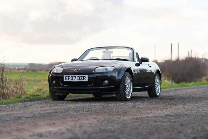 Mazda Mx-5 Z Sport 2007: Khám Phá Phiên Bản Giới Hạn Đầy Cảm Hứng