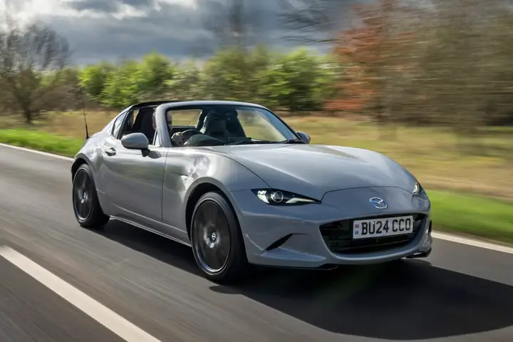 Mazda Mx-5 Rf 2026: Đánh Giá Chi Tiết Dòng Roadster Mở Máy Cứng Thông Minh