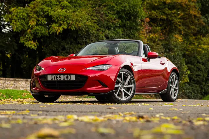 Mazda Mx-5: Huyền Thoại Roadster 2 Chỗ
