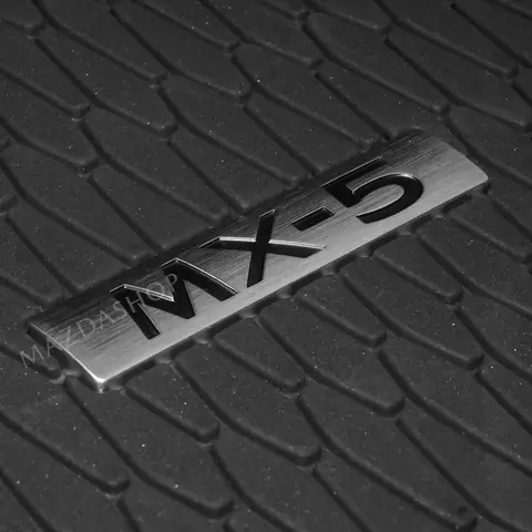 Thảm Lót Sàn Mazda Mx-5: Chọn Loại Phù Hợp