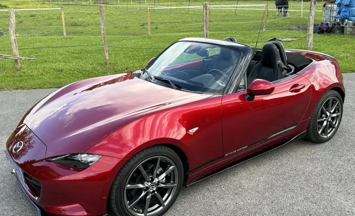 Đánh Giá Chi Tiết Mazda Mx-5 Rouge: Roadster Thể Thao Đầy Mê Hoặc