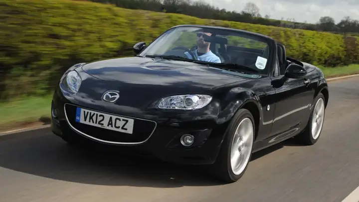 Mazda Mx-5: Xe Thể Thao Mui Trần 2 Chỗ