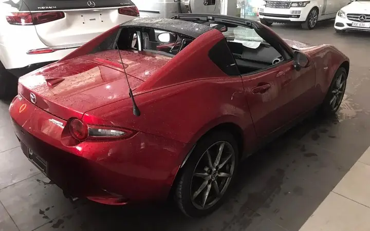 Mazda Mx-5 Vietnam: Đánh Giá Chi Tiết Dòng Roadster Huyền Thoại 2026