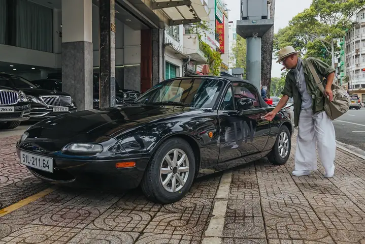 Mazda Mx-5 Vietnam: Đánh Giá Chi Tiết Dòng Roadster Huyền Thoại 2026