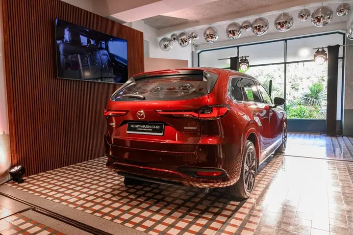 Mazda Những Năm 80 Tại Anh: Biểu Tượng Một Thời Của Ngành Công Nghiệp Ô Tô