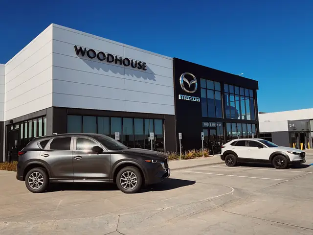 Review Top 5 Dòng Xe Mazda Tại Omaha Westroads