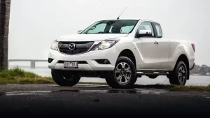 Mazda Bt-50 2017: Đánh Giá Chi Tiết Ưu Nhược Điểm Và Giá Cả