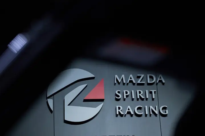 Logo Đua Xe Mazda: Từ Biểu Tượng Đến Biểu Tượng Của Đam Mê