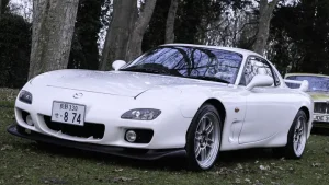 Khám Phá 8 Mẫu Xe Mazda Rotary Engine Nổi Bật Nhất