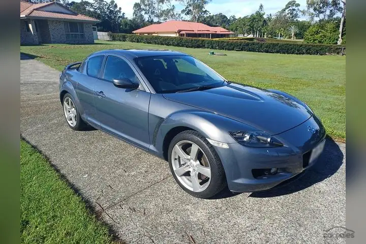 Mazda Rx-8: Xe Thể Thao Độc Đáo Từ Nhật Bản