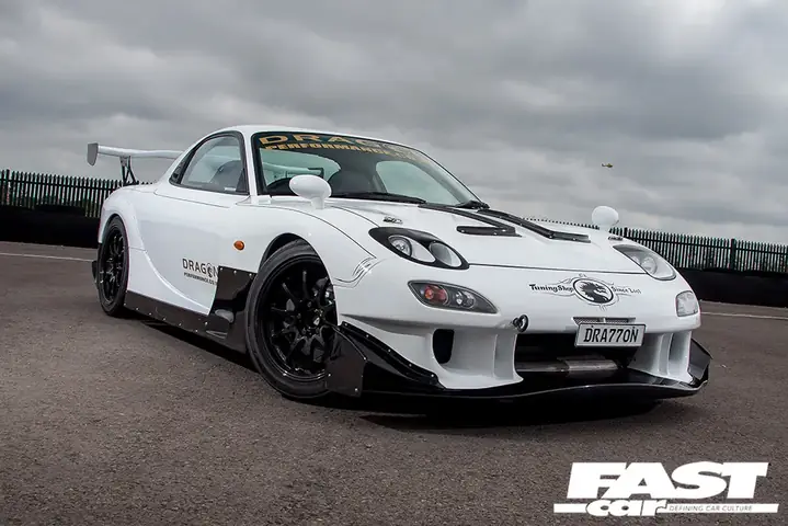 Mazda Rx-7 Performance: Tại Sao Siêu Xe Thể Thao Nhật Bản Vẫn Được Cộng Đồng Đam Mê? Mazda Rx-7 Performance: Tại Sao Siêu Xe Thể Thao Nhật Bản Vẫn Được Cộng Đồng Đam Mê?