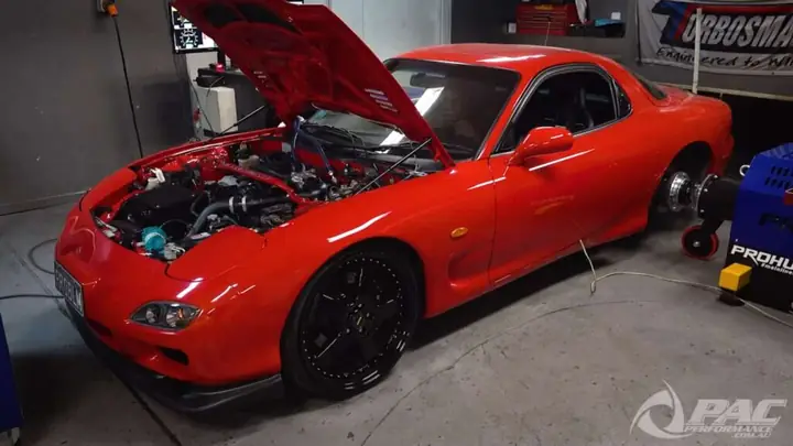 Mazda Rx-7 Performance: Tại Sao Siêu Xe Thể Thao Nhật Bản Vẫn Được Cộng Đồng Đam Mê? Mazda Rx-7 Performance: Tại Sao Siêu Xe Thể Thao Nhật Bản Vẫn Được Cộng Đồng Đam Mê?