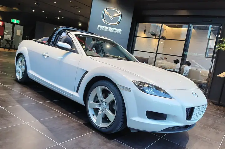 Mazda Rx-8 Diesel: Thực Tế Và Những Điều Cần Biết