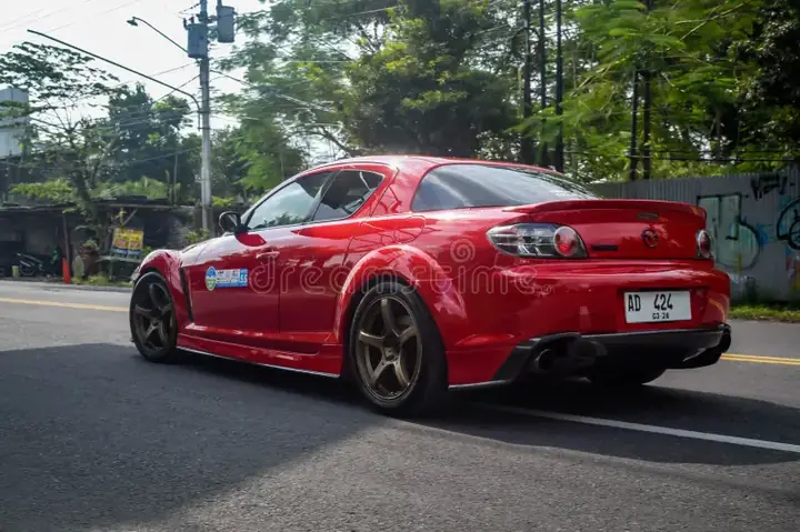 Mazda Rx-8 Độ Đỏ: Ý Tưởng & Hình Ảnh Xe Cực Chất