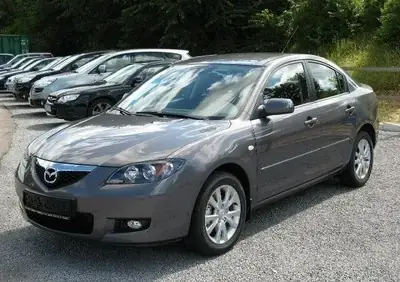 Đánh Giá Chi Tiết Mazda Sedan 2006: Có Phải Là Lựa Chọn Giá Trị Năm 2026?