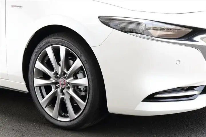 Giá Xe Mazda Mới Nhất: Ưu Đãi & Khuyến Mãi 2026