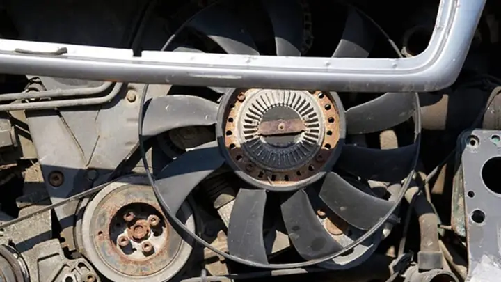 Mazda Tắt Máy Quạt Gió Vẫn Chạy: Nguyên Nhân Và Cách Xử Lý Hiệu Quả