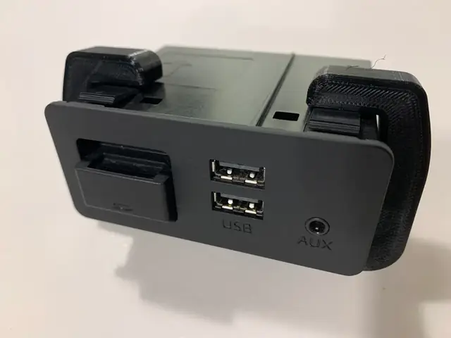 Top 5 Usb Hub Tối Ưu Cho Xe Mazda 2026