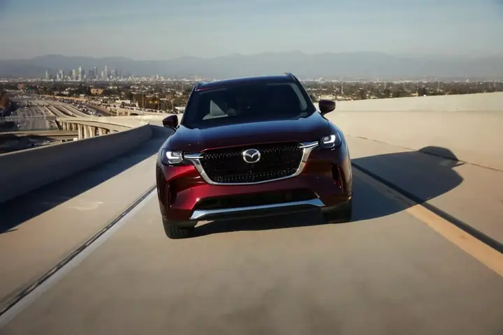 Mazda Vào Anh Năm Nào: Hành Trình Lịch Sử Đầy Biến Động