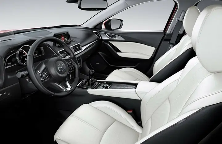 Top 5 Dòng Xe Mazda White Interior Đẹp Nhất 2026