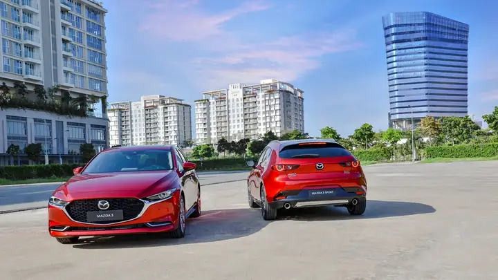 Mazda 3 Và Mazda 3 Hatchback: Lựa Chọn Nào Phù Hợp Cho Bạn?