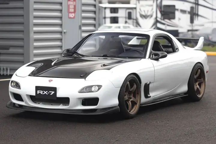 Mazda Rx7: Hướng Dẫn Mua Xe Cũ Và Những Điều Cần Biết