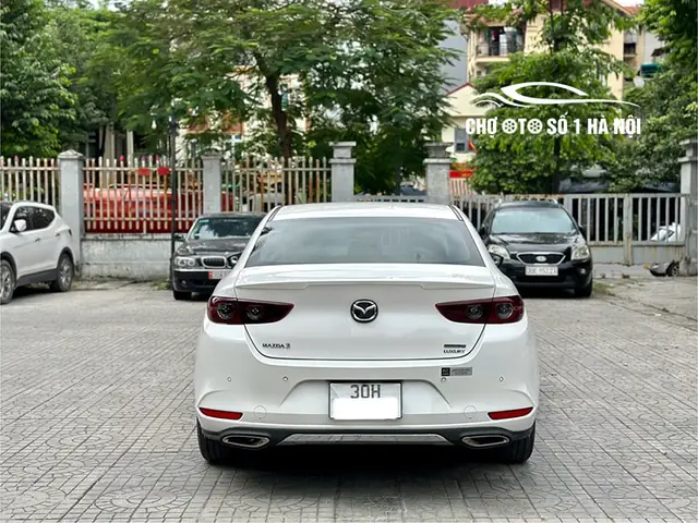 So Sánh Giá Và Ưu Điểm Mazda 3 Cũ Cho Người Mua Thông Minh