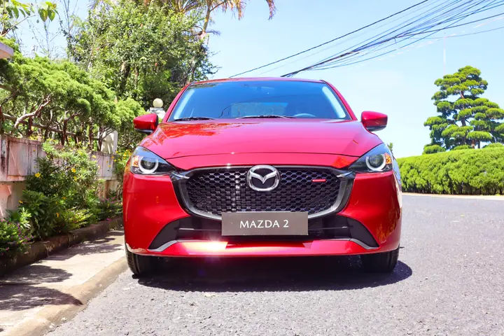 So Sánh Giá Và Ưu Điểm Các Phiên Bản Mazda 2 Tại Nghệ An So Sánh Giá Và Ưu Điểm Các Phiên Bản Mazda 2 Tại Nghệ An