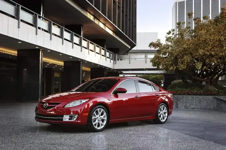 Mua Mazda 6 2026: Đánh Giá Chi Tiết Về Sedan Thể Thao Đẳng Cấp