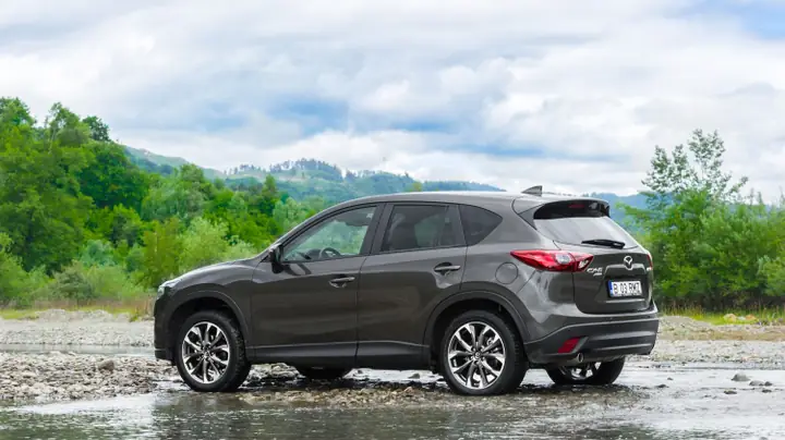 Mua Xe Mazda Cx-5 Hay Mazda 6: So Sánh Toàn Diện Và Lời Khuyên Chọn Mua
