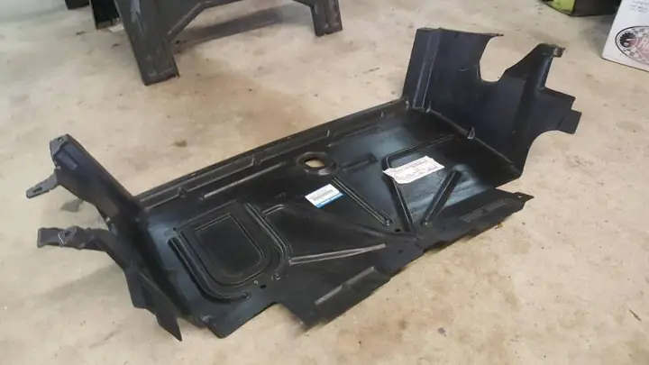 Mazda Miata Splash Pan Na01-56-111f: Chức Năng, Đời Xe