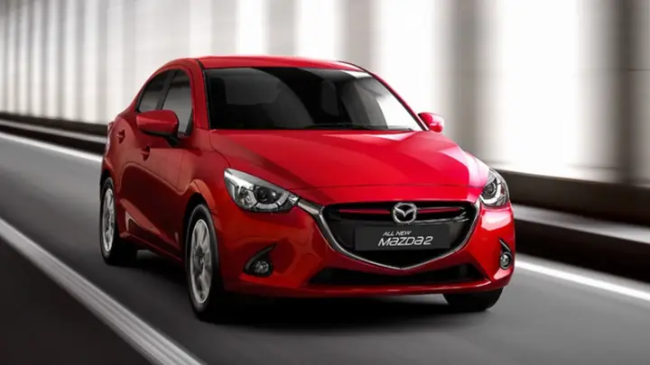 Mazda 2 Hay Honda Jazz: So Sánh Chi Tiết, Lựa Chọn Nào Phù Hợp?