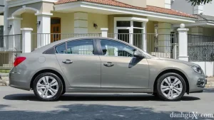 Nên Mua Chevrolet Cruze Hay Mazda 3: So Sánh Chi Tiết Để Chọn Xe Phù Hợp