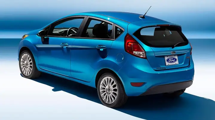 Ford Fiesta Vs Mazda 2: Nên Chọn Xe Nào Cho Gia Đình Việt?