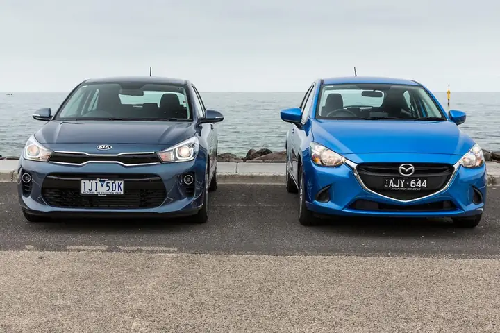 Nên Mua Kia Rio Hay Mazda 2: Đánh Giá Chi Tiết Giúp Bạn Ra Quyết Định