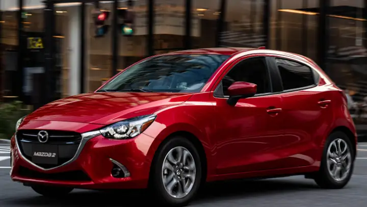 Nên Mua Mazda 3s Hay Mazda 2: So Sánh Chi Tiết Và Lời Khuyên Từ Chuyên Gia